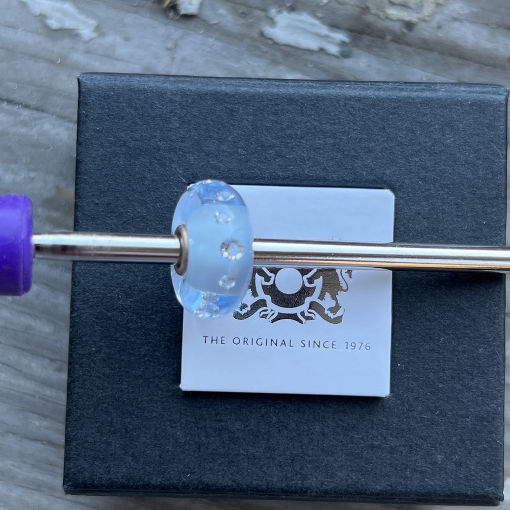 Trollbead exclusive Russian Siberian frost diamond bead
